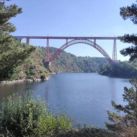 Privee Au Pays Des Volcans Rum i privatbostad *